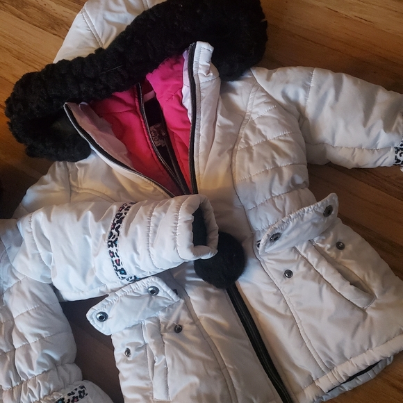 Twins Matching Jackets 3T - Picture 6 of 7